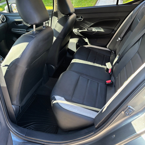Nissan Versa 1.6 Exclusive At
