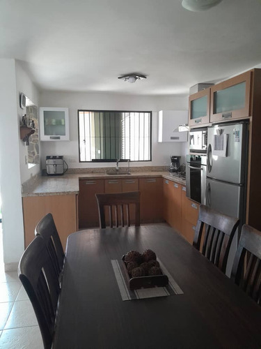 Aj Vende Casa En Villas De Alcala San Diego