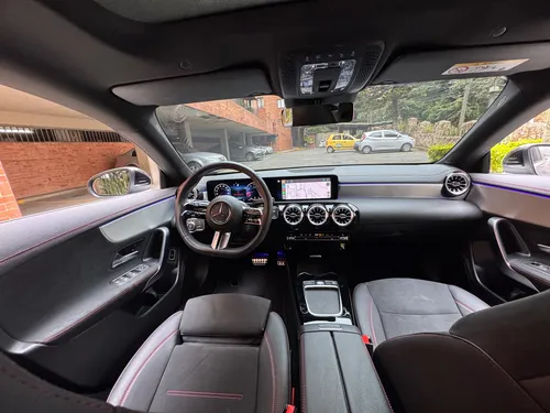 Mercedes Benz Cla 200 Amg Line 2024