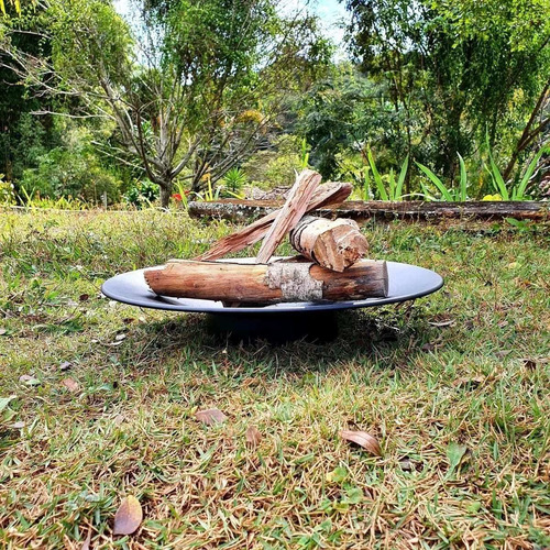 Imagem 2 de 5 de Lareira Portátil Tipo Arado Para Ambientes Externos Promoção