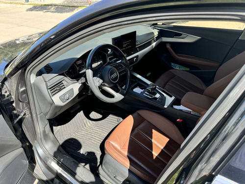 Audi A4 2.0 T Select 190hp Dsg