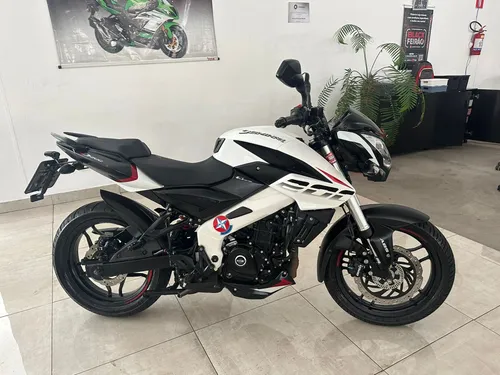 Dominar 200 price sale