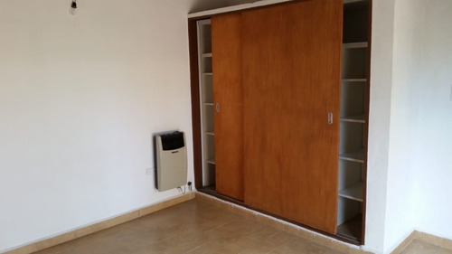 Imagen 5 de 8 de Venta De Ph En Villa General Belgrano - Dep0034