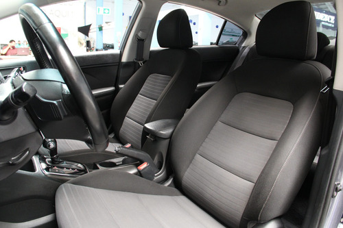 Kia Cerato 1.6 Sx 16v Flex 4p Automático