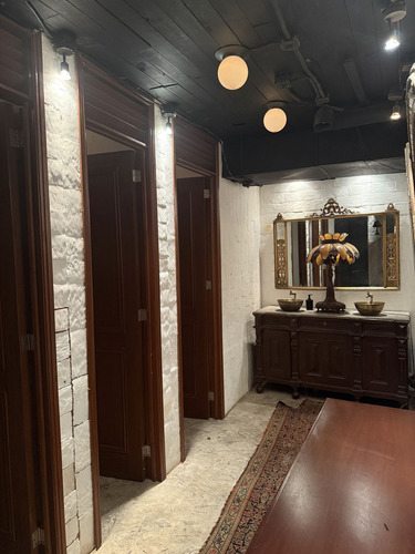 Excelente Local En Traspaso Con Licencia De Alcohol - Condesa