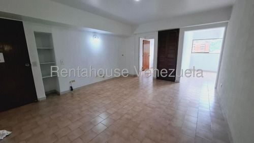 Oportunidad De Alquilar Céntrico Y Cómodo Apartamento En Los Chaguaramos - Mls #25-24036 - Jca
