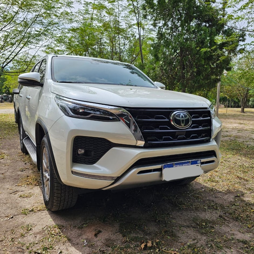Toyota Hilux SW4 2.8 Srx 177cv 4x4 7as At