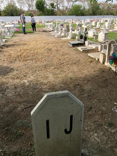 Imagen 2 de 2 de Terreno Funerario Y Lapida En J. De La Piedad En Juarez N.l.