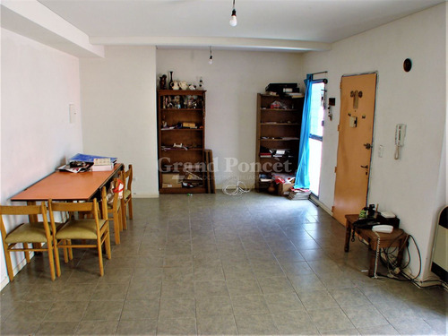 Departamento 4 Ambientes Con Patio