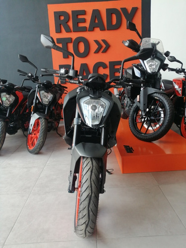 Imagen 4 de 11 de Ktm Duke 250 (2022)
