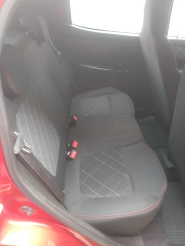 Imagem 13 de 15 de Renault Kwid 1.0 2019 Zen