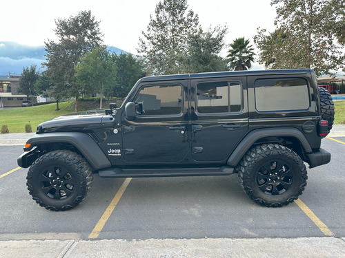 Jeep Wrangler 3.6 Unlimited Sahara 4x4 At