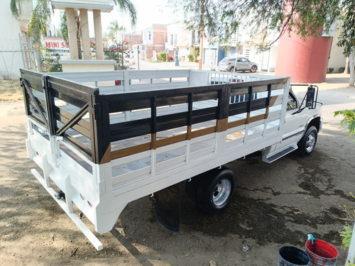Chevrolet 3500 , Tipo Cheyenne