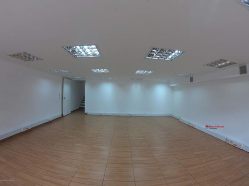 Comercial En Chico(bogota) Rah Co: 21-834