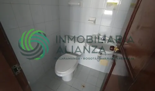 Oficina En Arriendo En Sotomayor. Cod A549
