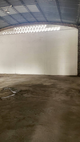 Venta De Galpón De 250 M² A M De Ruta 9 Sur, Córdoba. Argentina