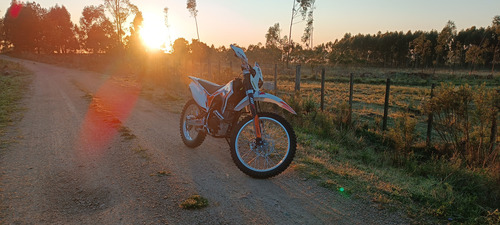 Kayo T2 Enduro Cross 250 Cc Impecable Con Extras