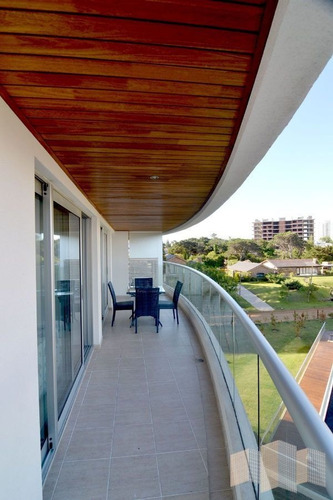 Imagen 10 de 21 de Apartamento En Punta Del Este, Brava