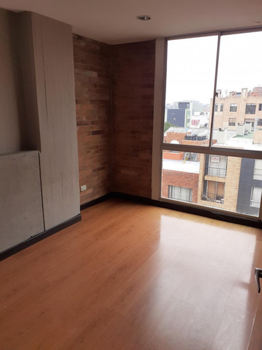 Apartamento En Arriendo