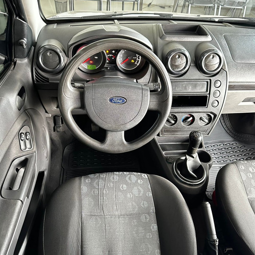 Ford Fiesta 1.0 ROCAM HATCH 8V FLEX 4P MANUAL