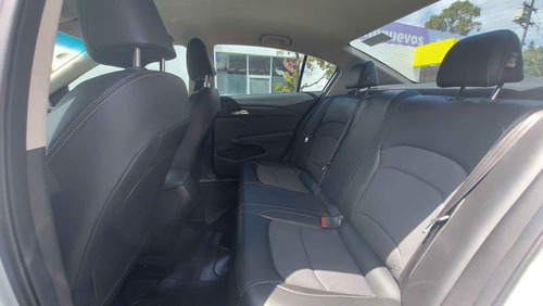 Imagen 11 de 12 de Chevrolet Cavalier 2018 4p Lt L4/1.5 Aut
