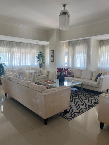 Penthouse En Mirador Sur Con Vista Al Mar Ph De Tres Niveles Con 4 Habitaciones Y Dos Terraza Una Con Jacuzzi