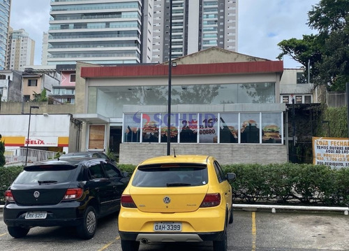 Imagem 1 de 3 de Loja Com Drive True Junto Ao Posto De Gasolina Na Avenida Jornalista Roberto Marinho - Mr75472