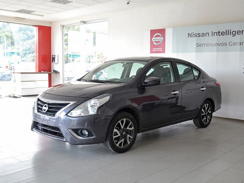 Nissan Versa Advance T/m 2019