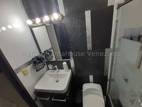 Imagen 13 de 18 de Leida Falcon Rentahouse Vende Casa En Valle De Oro San Diego 23-1746 Lf