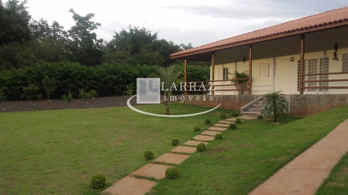 Linda Chácara Nova Para Venda Em Altinopolis, 800 M Da Gruta Do Itambe, 300 M2 De Área Construída E 2.000 M2 De Terreno. - Ch00004 - 31947253