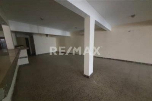 Imagen 8 de 11 de Casa Comercial En Alquiler Tierra Negra Maracaibo Mdm