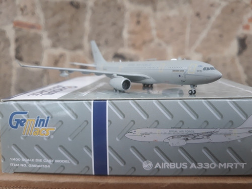 Avion Airbus A330-200 Mrtt De Royal Air Force escala 1:400