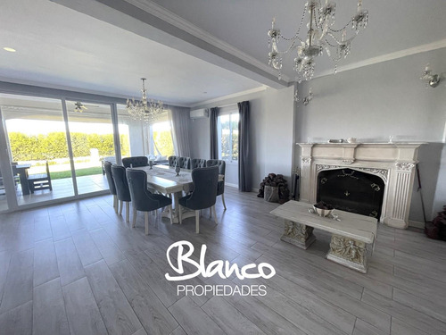 Casa En Venta En Club Manuel Belgrano, Escobar, G.b.a. Zona Norte