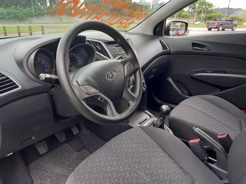 Imagem 5 de 13 de Hyundai Hb20 1.0 Comfort 12v Flex 4p Manual