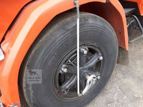R-142 Ma 4x2 - 82/82 - Cavalo Toco, Cabine Leito, Motor 8cc