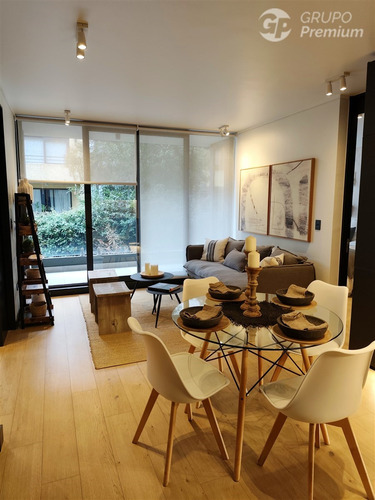 Departamento En Venta De 2 Dorm. En Vitacura
