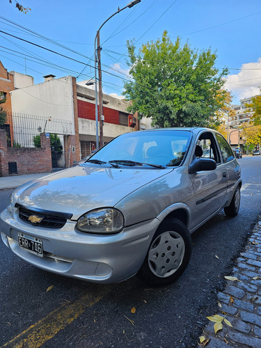 Chevrolet Corsa 1.6 Gl Aa Dh