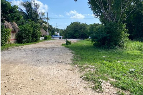 Invierte En Tu Futuro, Construye Tu Sueño. Lote De Terreno En Zona De Alta Plusvalía, Cancún 