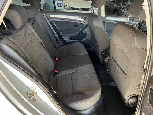 Imagen 8 de 15 de Volkswagen Golf Comfortline 1.4 Dsg Cingolaniconcesionaria