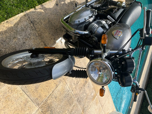 Imagen 7 de 11 de Royal Enfield Interceptor 650 Excelente!!!