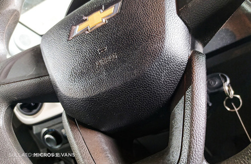 Imagem 9 de 15 de Chevrolet Montana Ls 1.4 2019 Baixa Km Completa