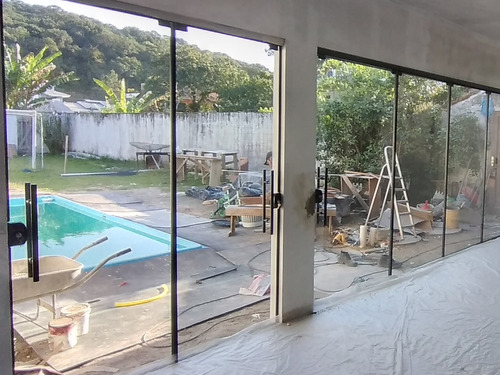 Imagem 1 de 1 de Porta Slide Door
