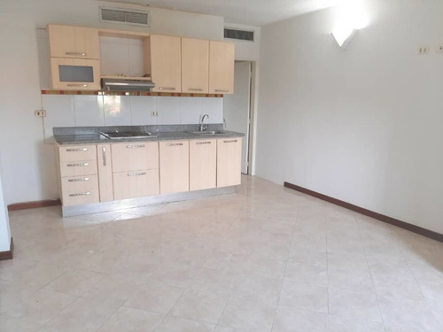 Imagen 3 de 11 de Apartamento En Venta Lechería- 2 Habitaciones