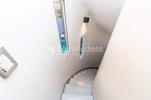 Venta Chalet 4 Ambientes Con Jardín Y Piscina En Haedo.
