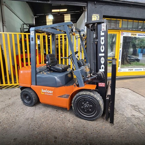 Imagen 1 de 4 de Autoelevador Tcm 3 Tn. Usado - Reacondicionado