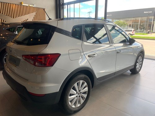 Imagen 4 de 21 de Seat Arona Reference