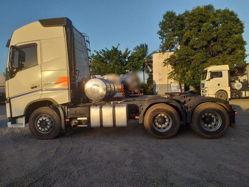 Imagem 10 de 12 de Volvo Fh540 6x4 2020 Bug Leve C/ Suspensão De Mola