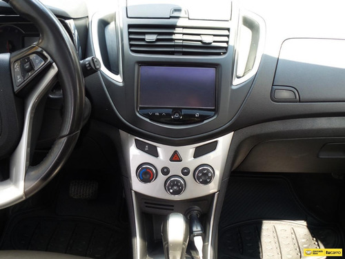 Imagen 23 de 25 de Chevrolet Tracker Ls