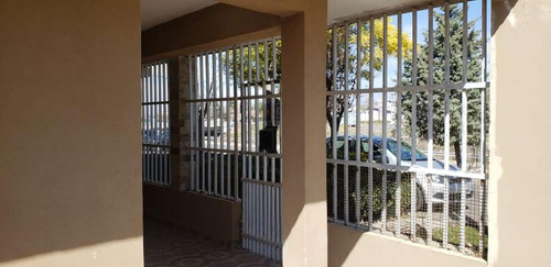 Vendo Casa 4 Dormis De 205 M2 En B° 14 De Octubre - Neuquén