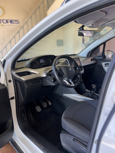 Peugeot 2008 1.6 Allure